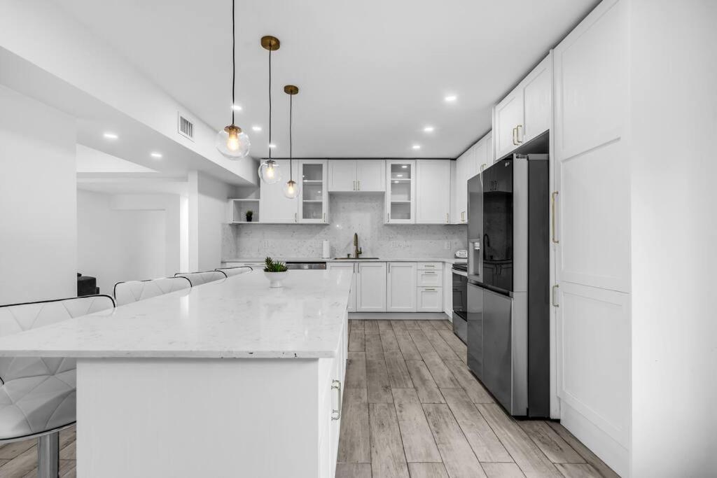 Family With Luxurious Pool For 12 People Pousada Miami